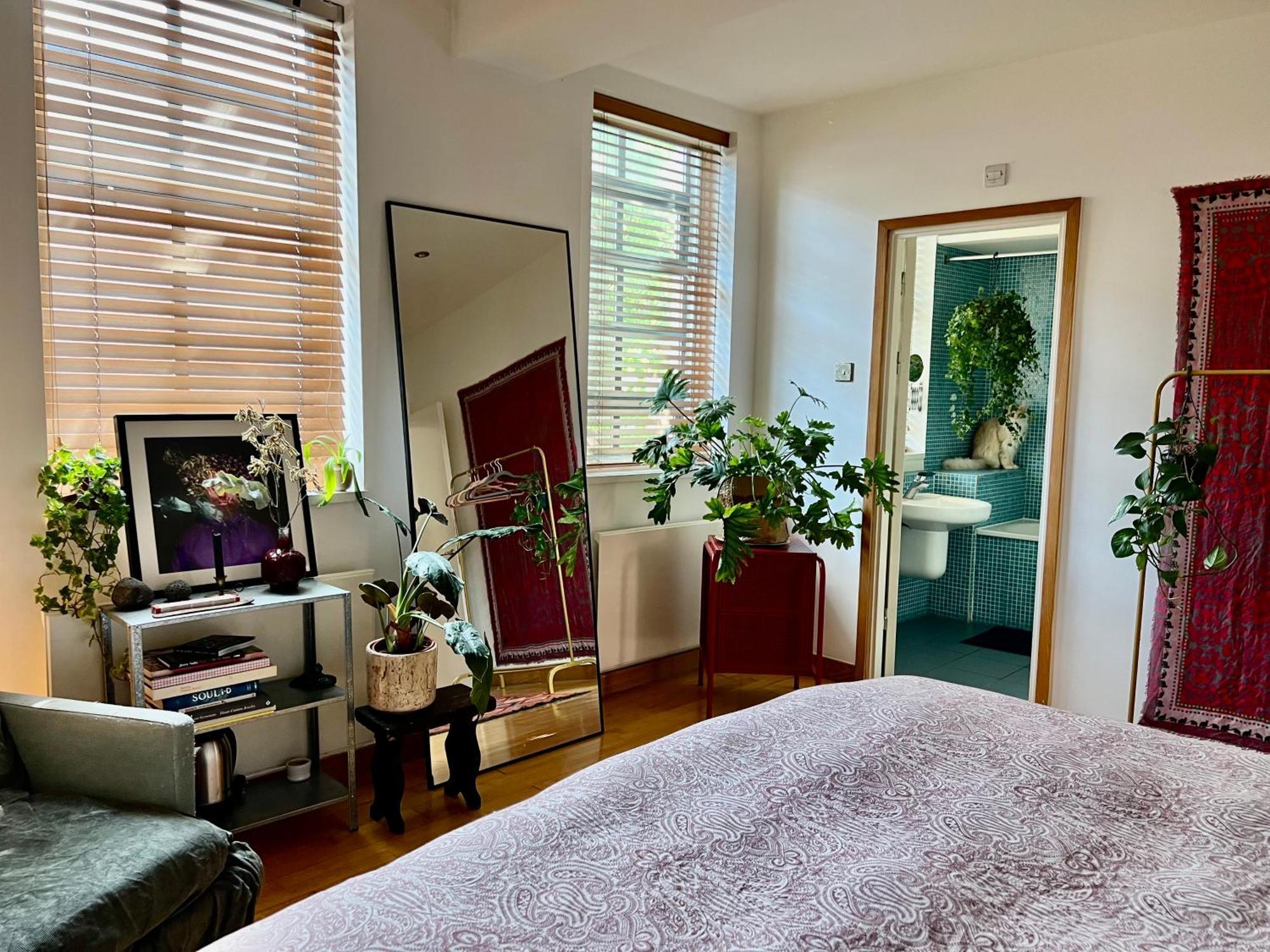 Huge For Recharge And Relaxation In Loft With Sauna In * London
