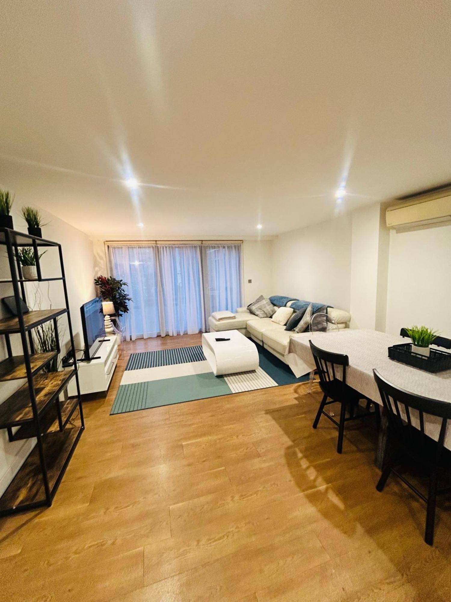 Leilighet Modern 2 Bed 2 Bath With Outdoor Space Hyde Park *