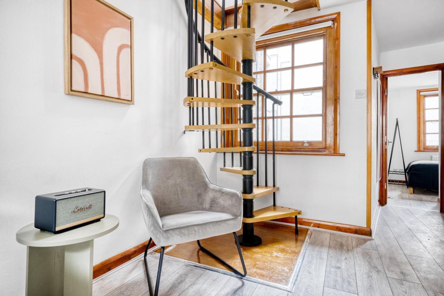 Blueground Shoreditch Furnished Open Plan Lon-117 London