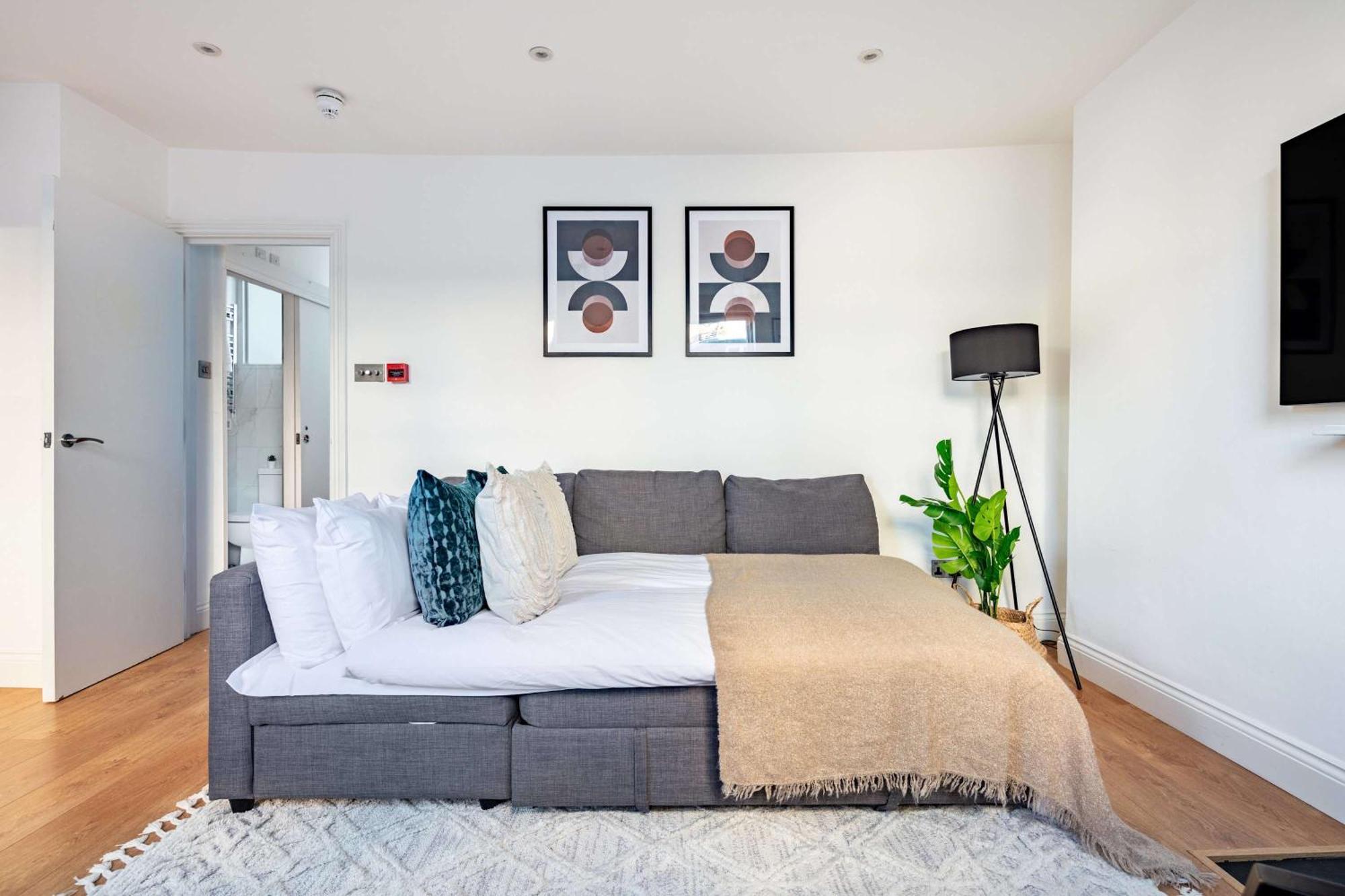 Bnbnova - Fitzrovia With Balcony Near Oxford Circus Apartment *