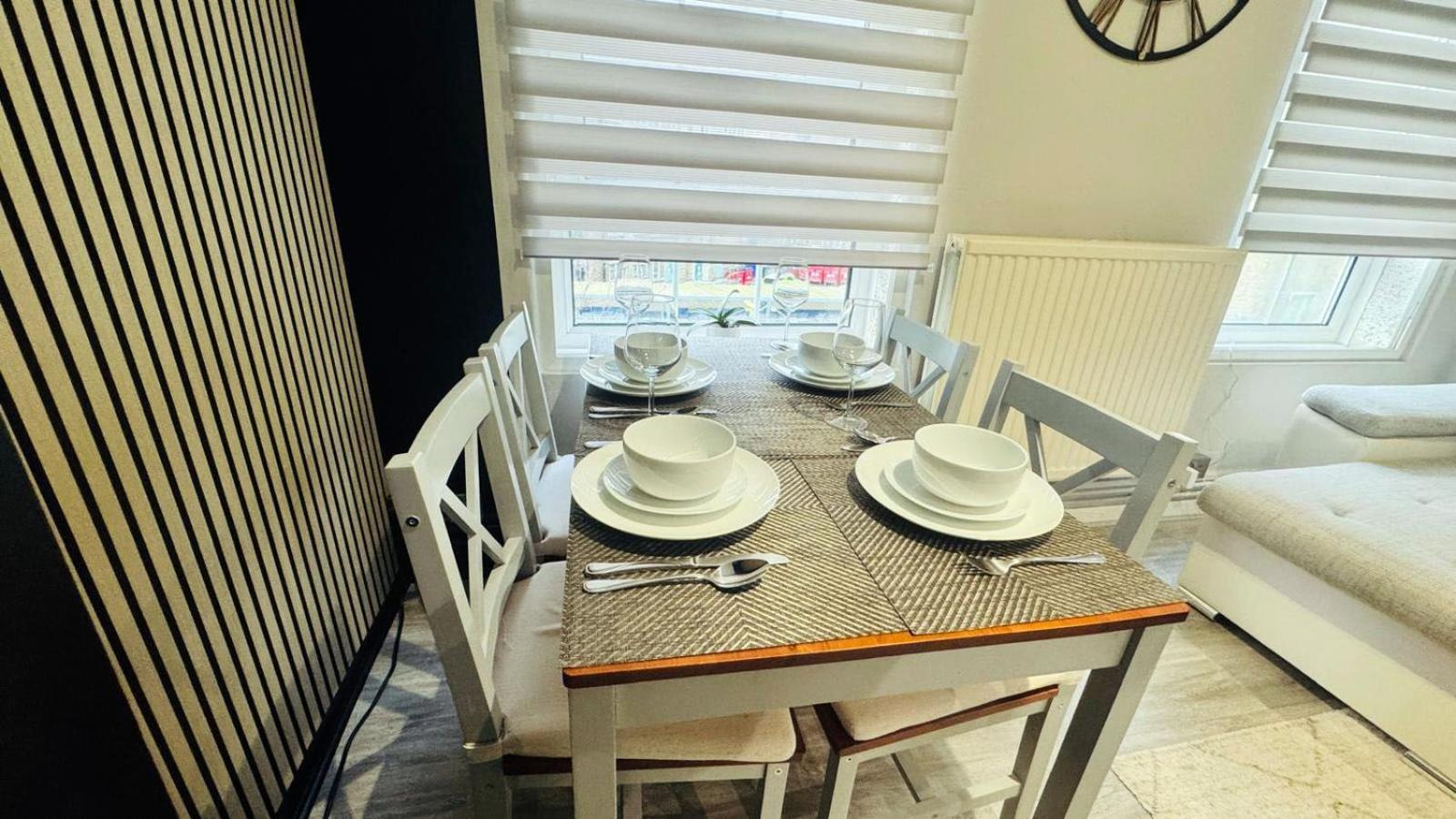 Privatunterkunft Gorgeous Near Canary Wharf London