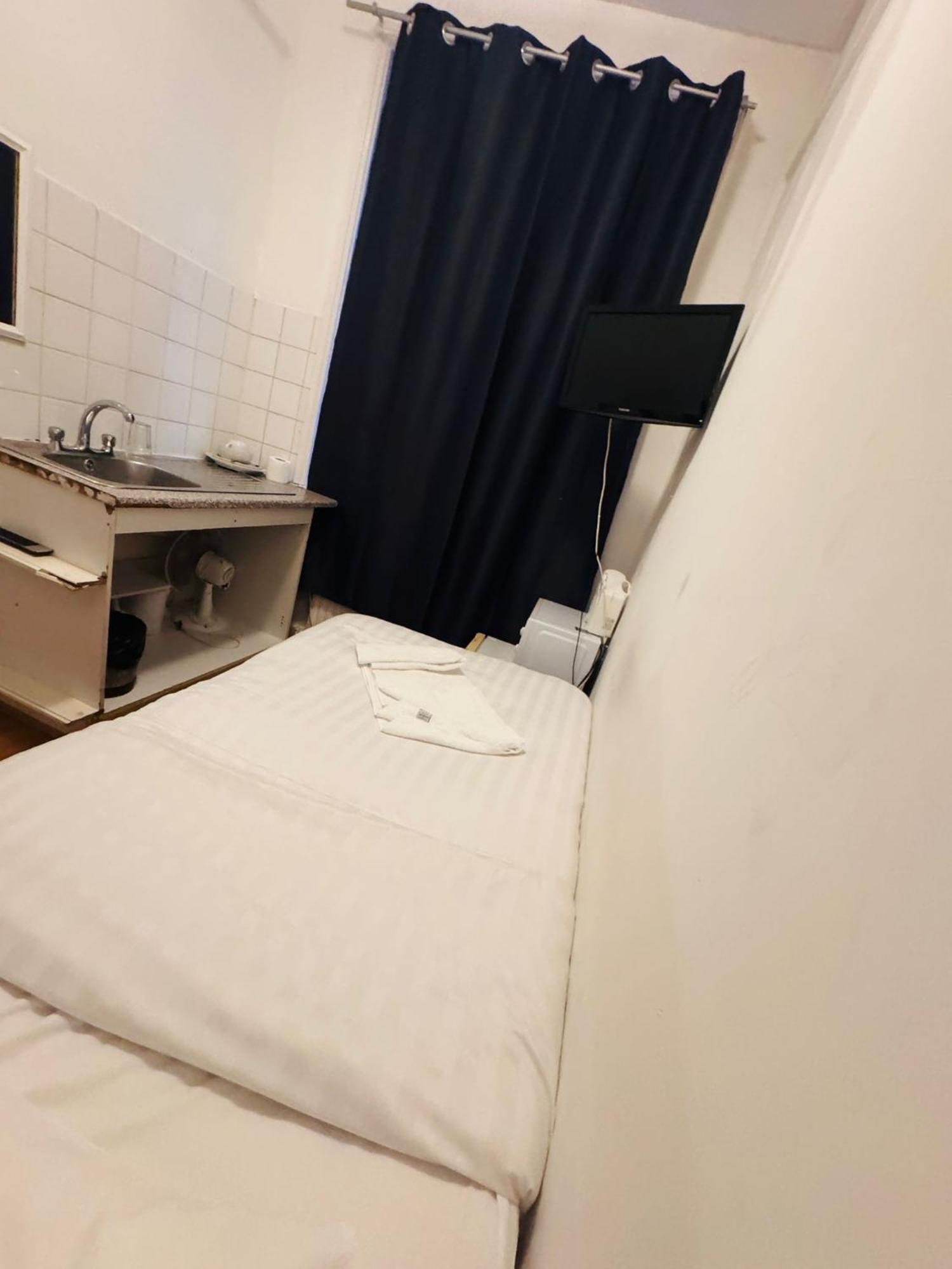 Anwar House Guest house