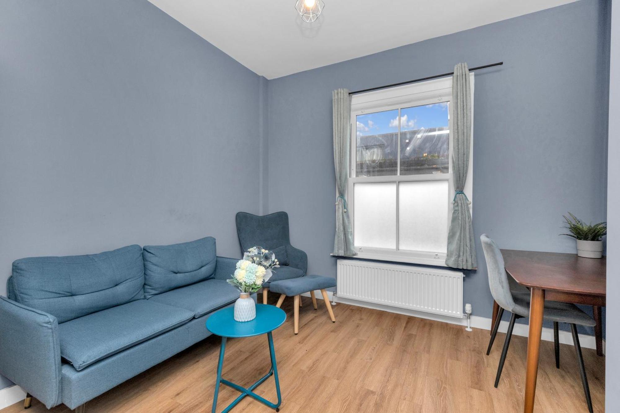 Kensington With Private Bathroom & Garden Guest house