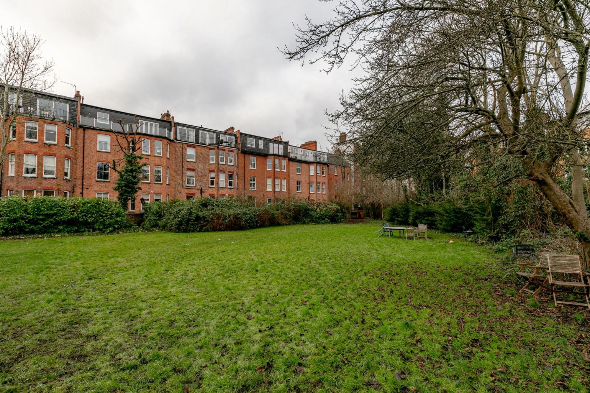 Leilighet Fairhazel Gardens London