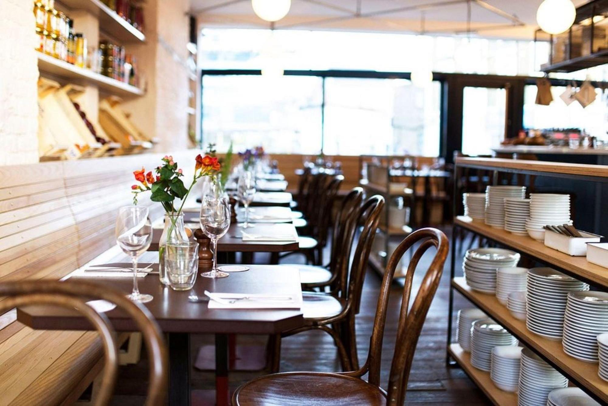 Leilighet Cozy Sunlit With Kitchenette London