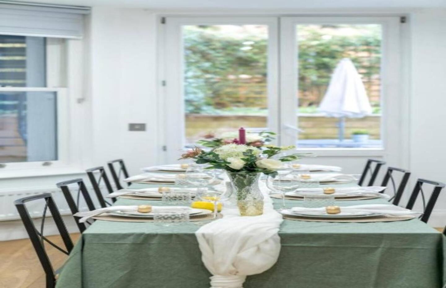 Niru Experience Luxury Boutique Garden 2bd 2ba Appartement Londen