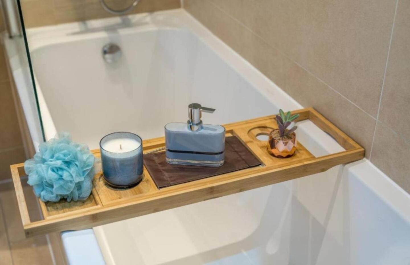 Niru Experience Luxury Boutique Garden 2bd 2ba Appartement