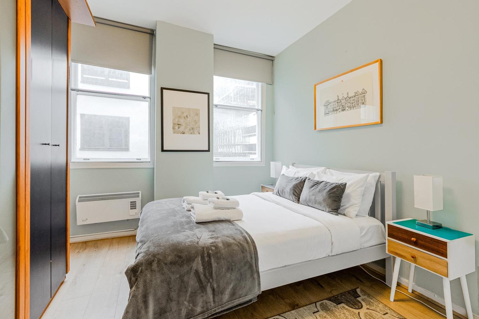 Stunning 2br Flat Btw Soho & Covent Garden London