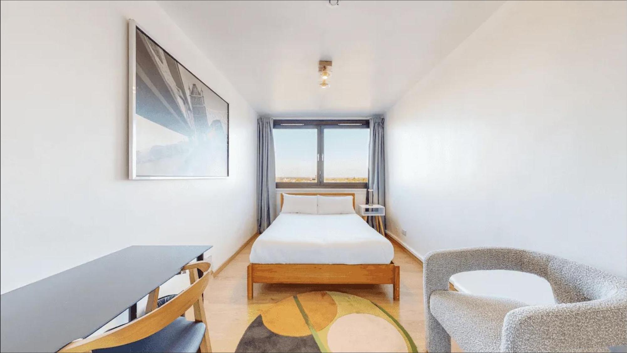 View Hackney High End 3-bedroom Flat Apartment London