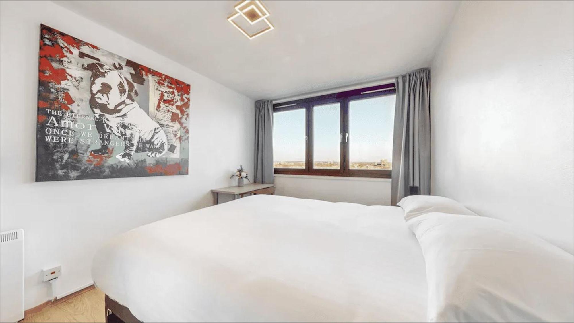 View Hackney High End 3-bedroom Flat Apartment London
