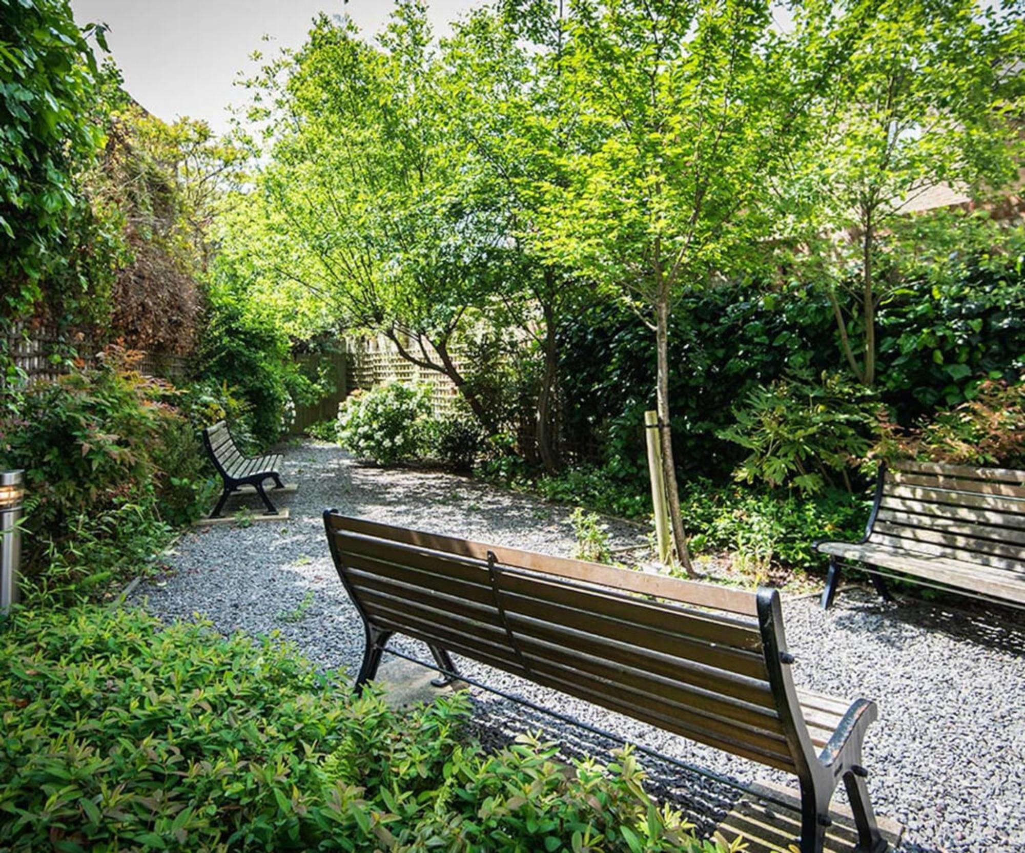 Student Only, Private With Ensuite Bathrooms Apartment *