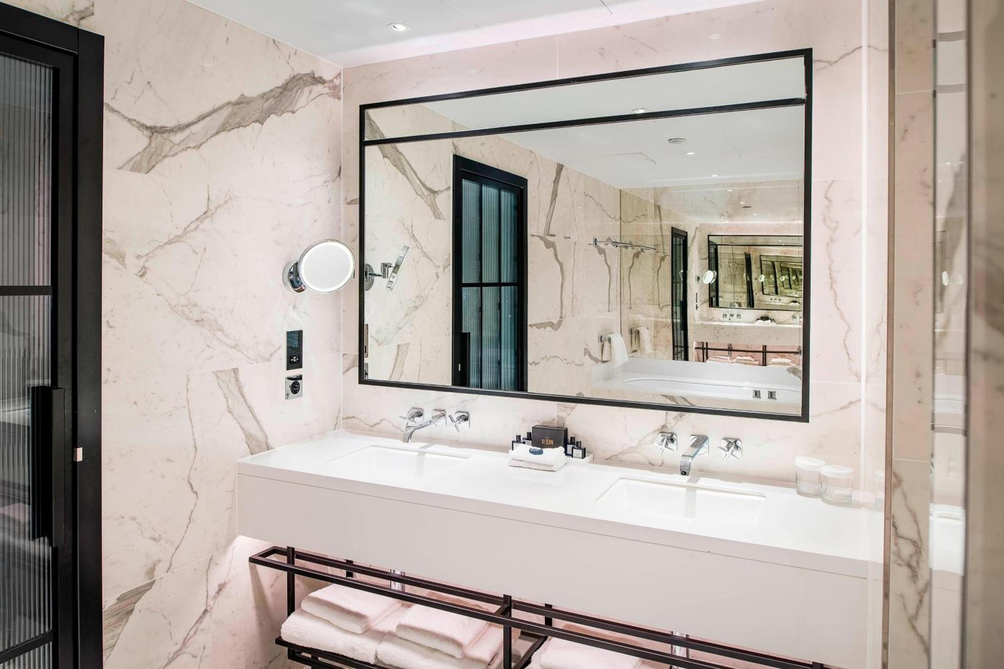 The Dixon, Tower Bridge, Autograph Collection Hotell London