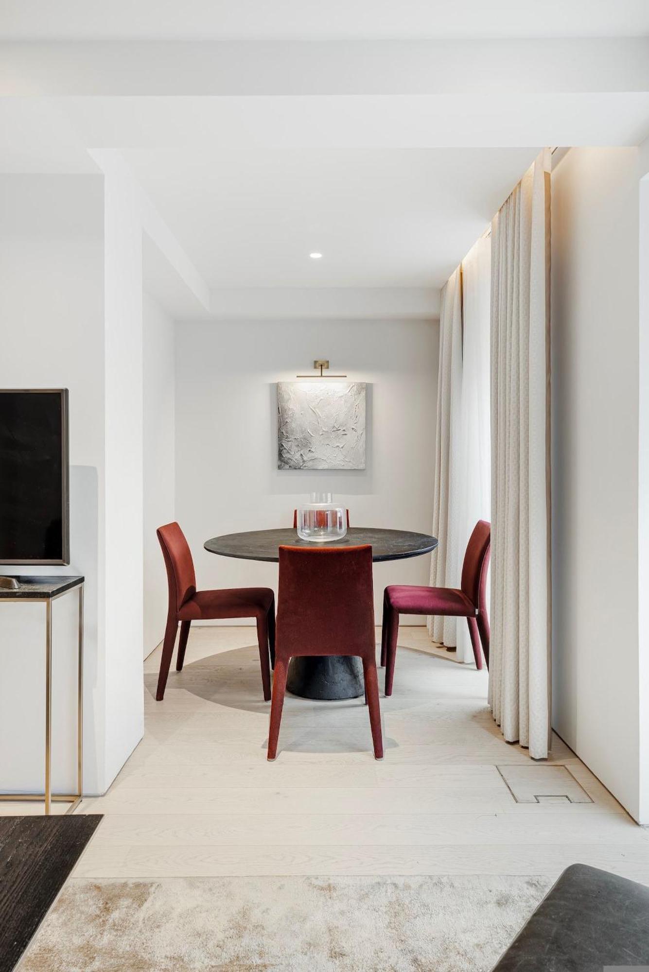 Maddox Street Apartment