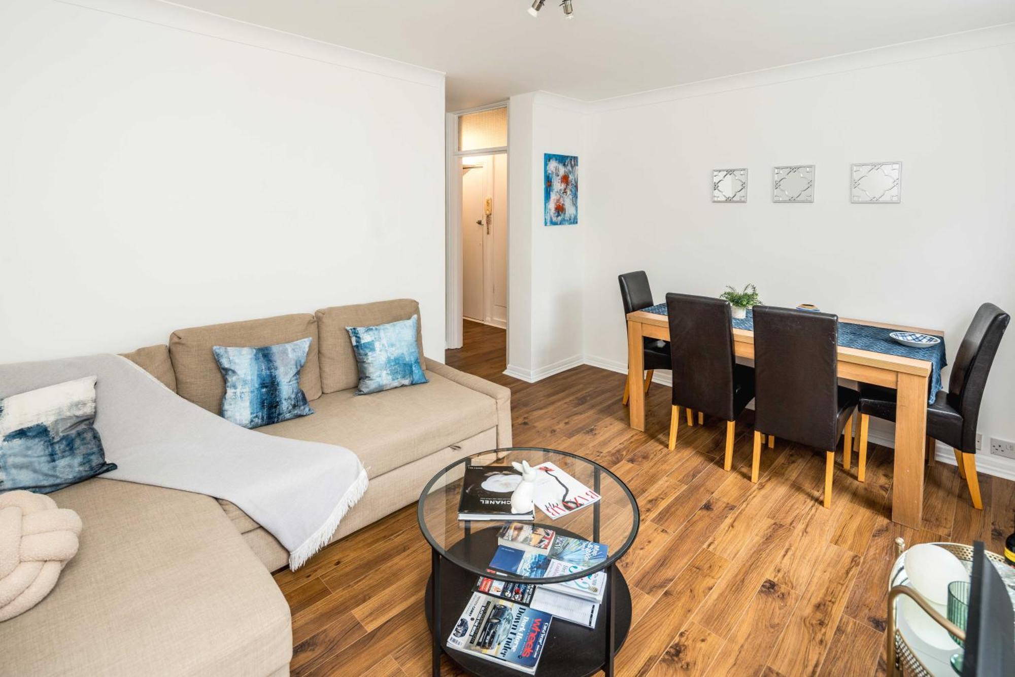 Beautiful 2-bed, 2 Bathrooms Flat In Zone 1, - Just Minutes Walk To High Street Kensington, Earls Court, Hyde Park Apartamento Londres