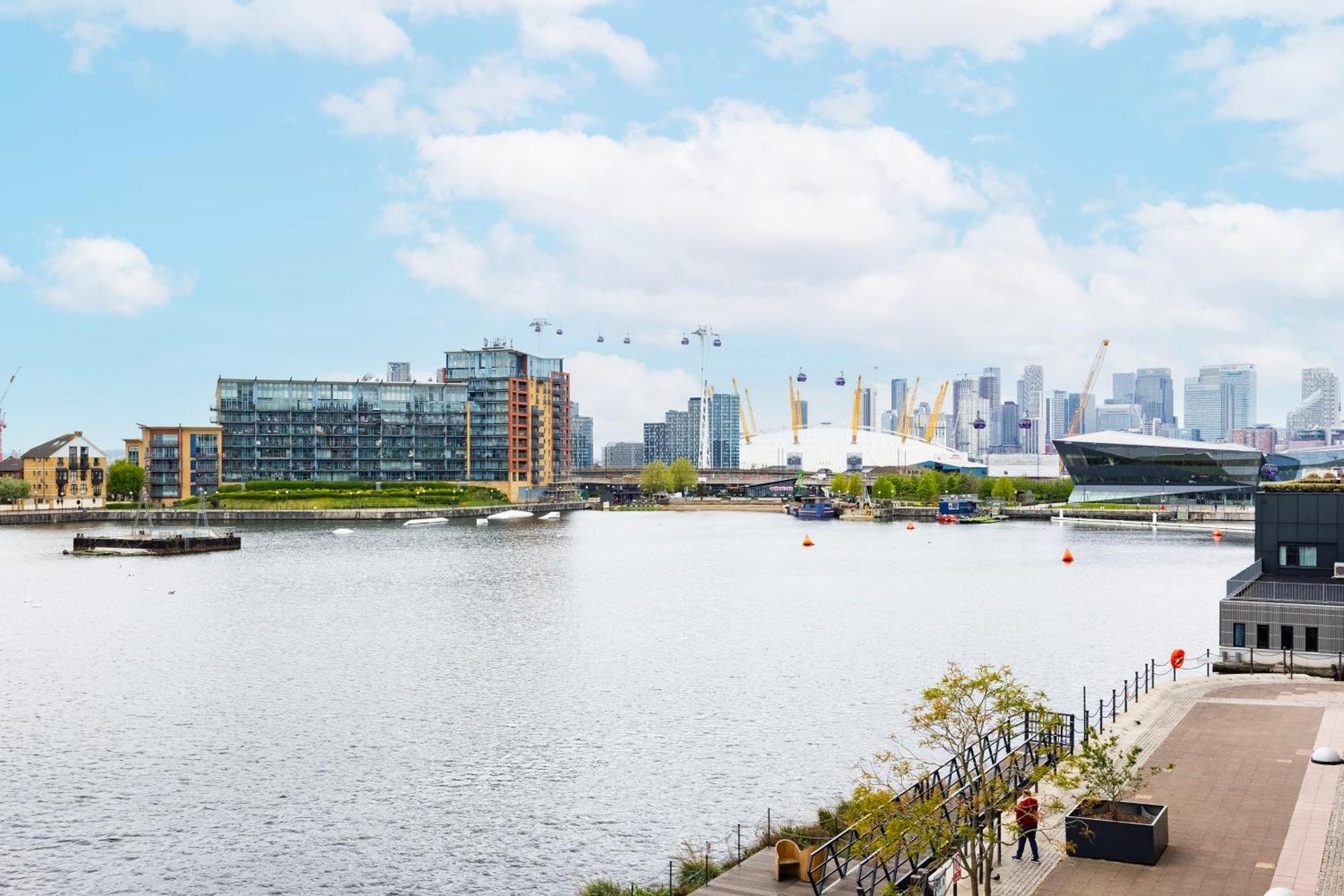 Apartment Amazing Dock View London