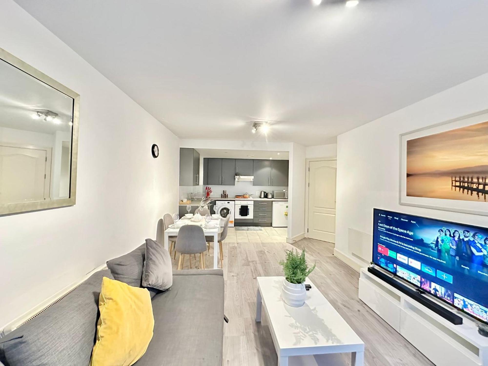 Lovely Chealse Apartment