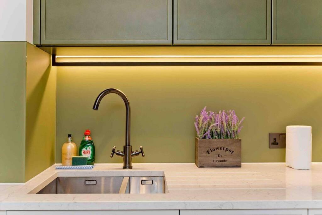 Apartamento Stylish Flat In Chelsea Creek 11
