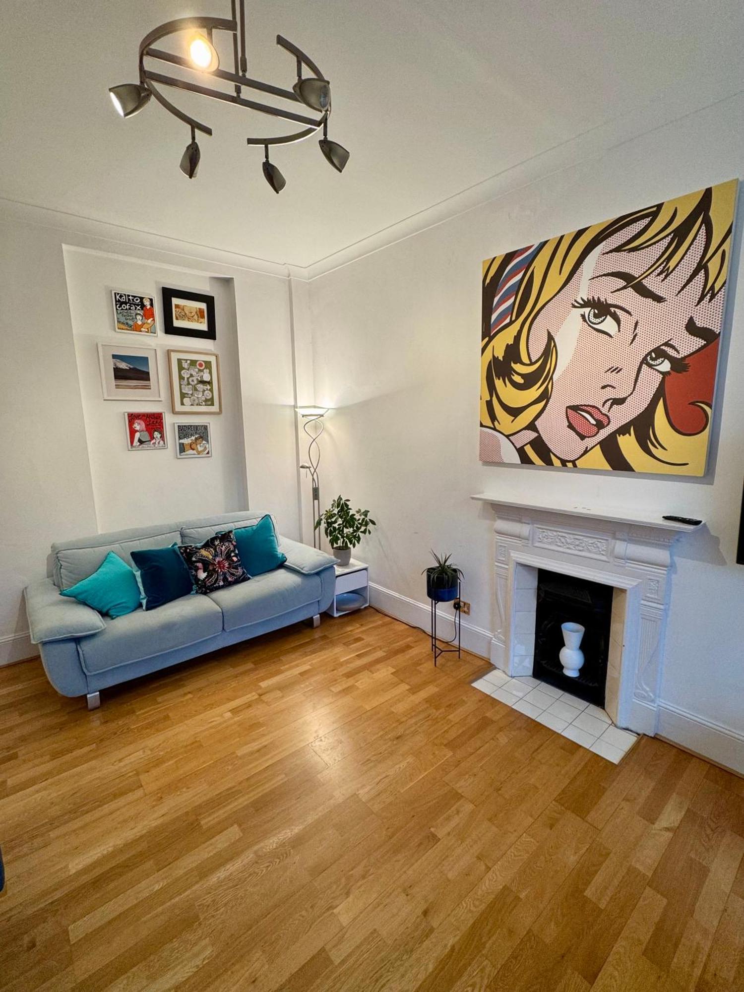 Ferienhaus Amazing Holidays With A Terrace London