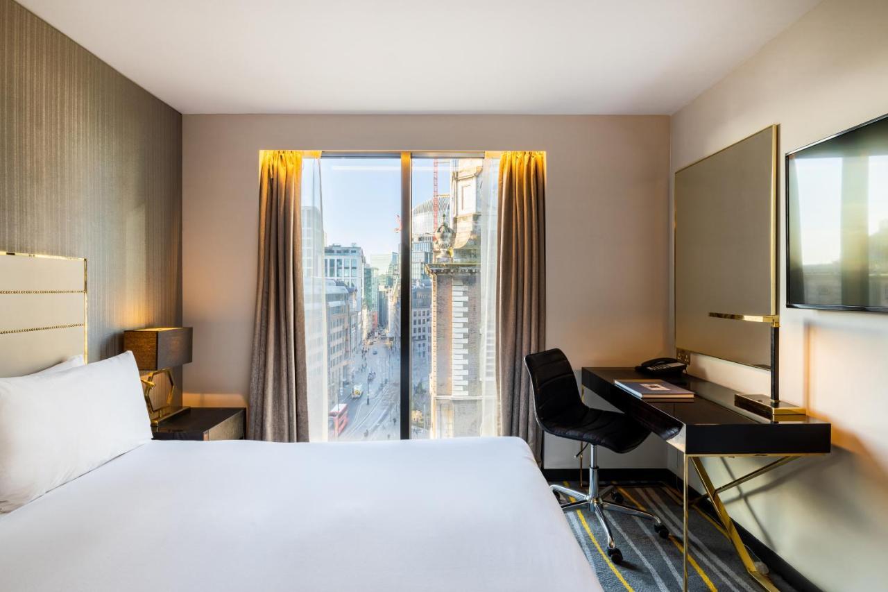 Saint 4* London