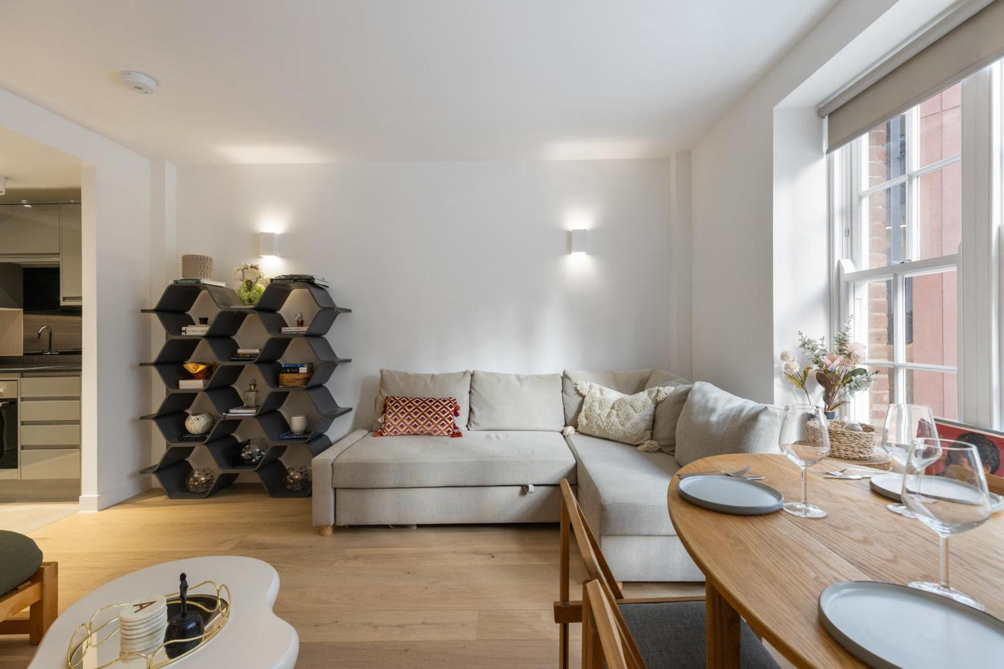 Luxury 2bed 2bath In Westminster 7ppl