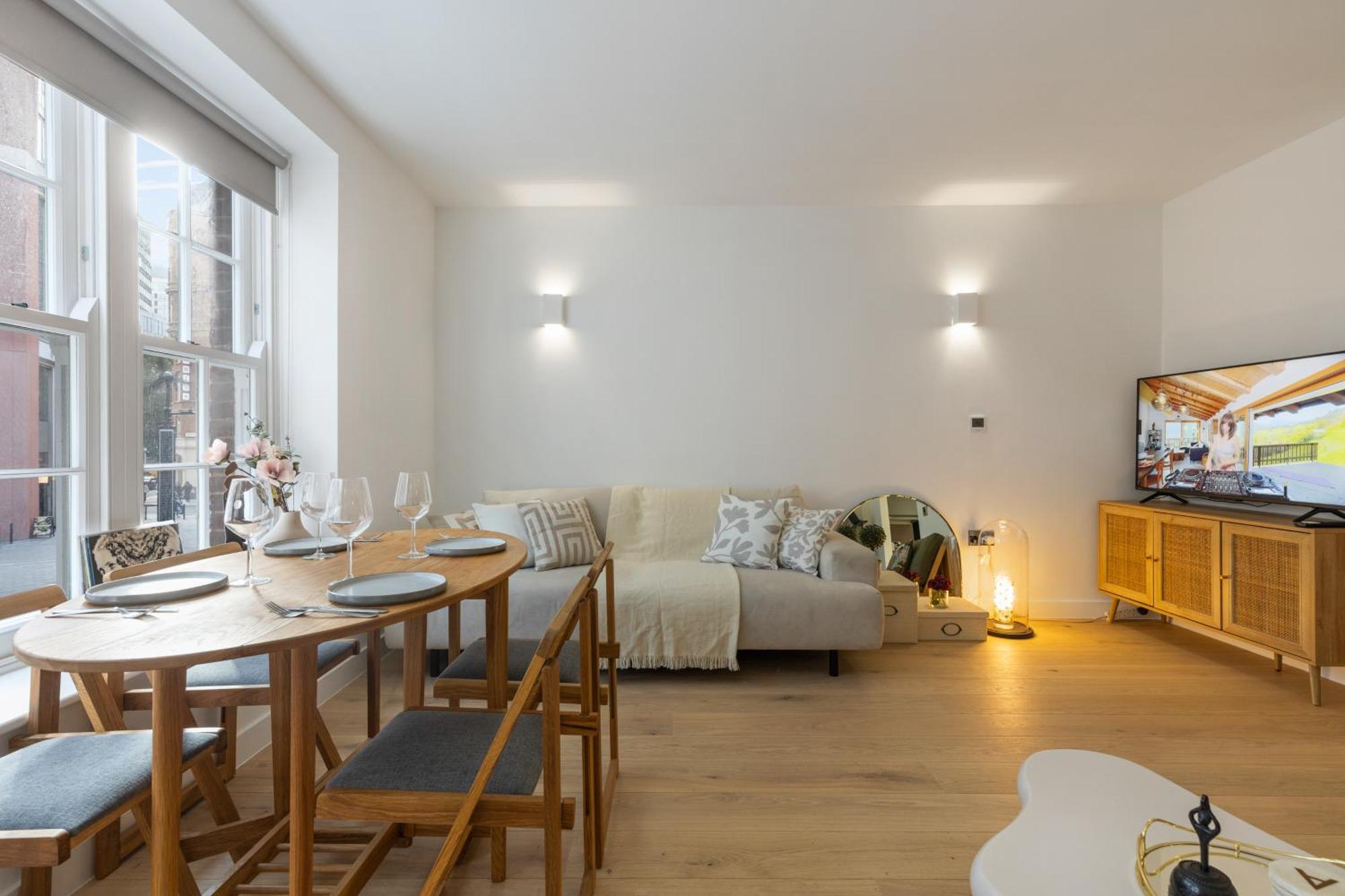 Luxury 2bed 2bath In Westminster 7ppl London