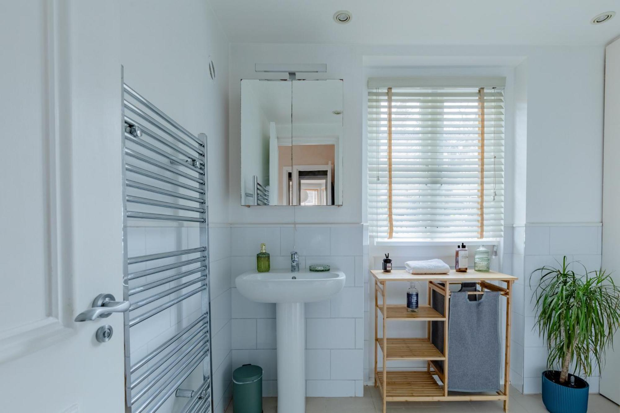 Calming 1bd Flat With Garden Ladbroke Grove Apartment *