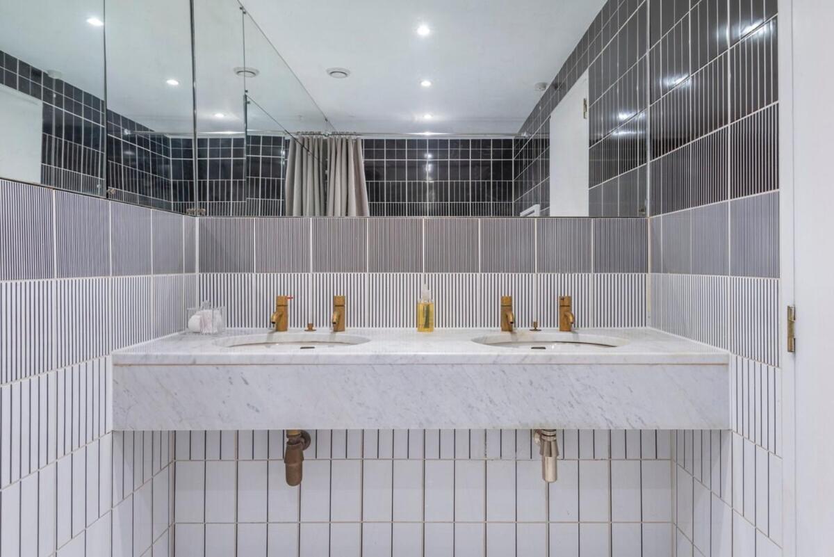 Mayfair Piccadilly Apartment * London