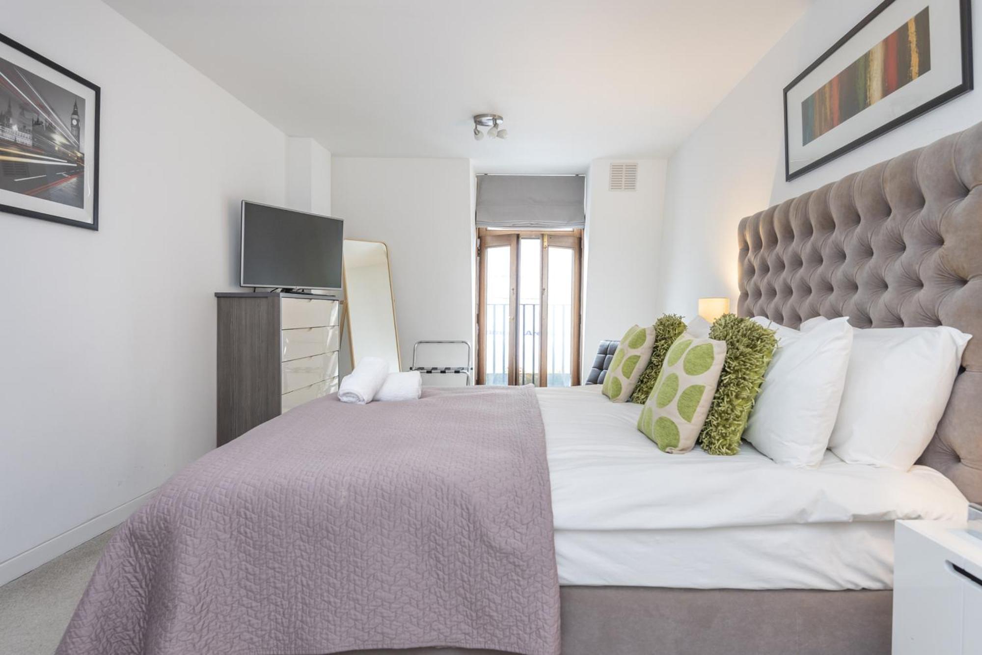 Mayfair Piccadilly Apartment * London