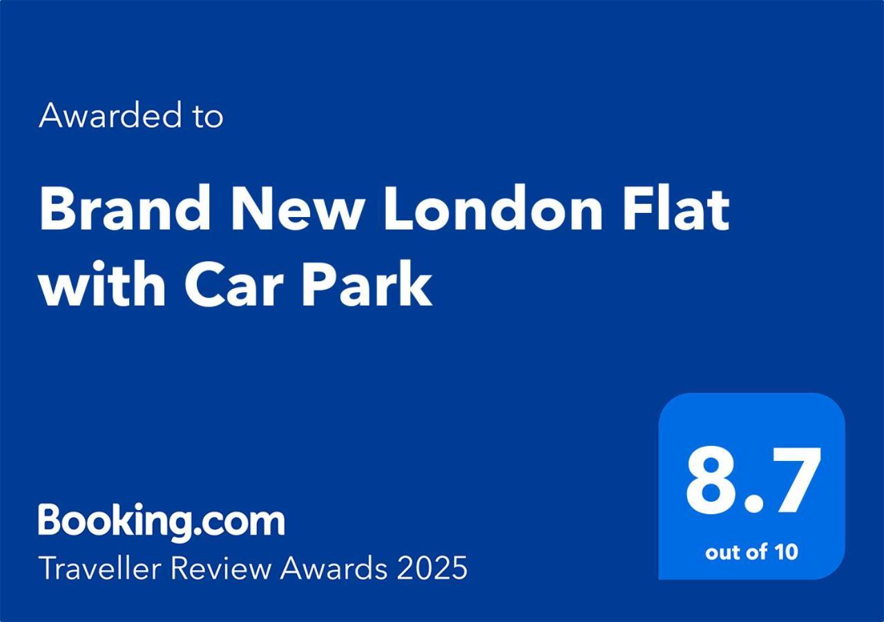 Appartement Brand New Flat With Car Park Londen