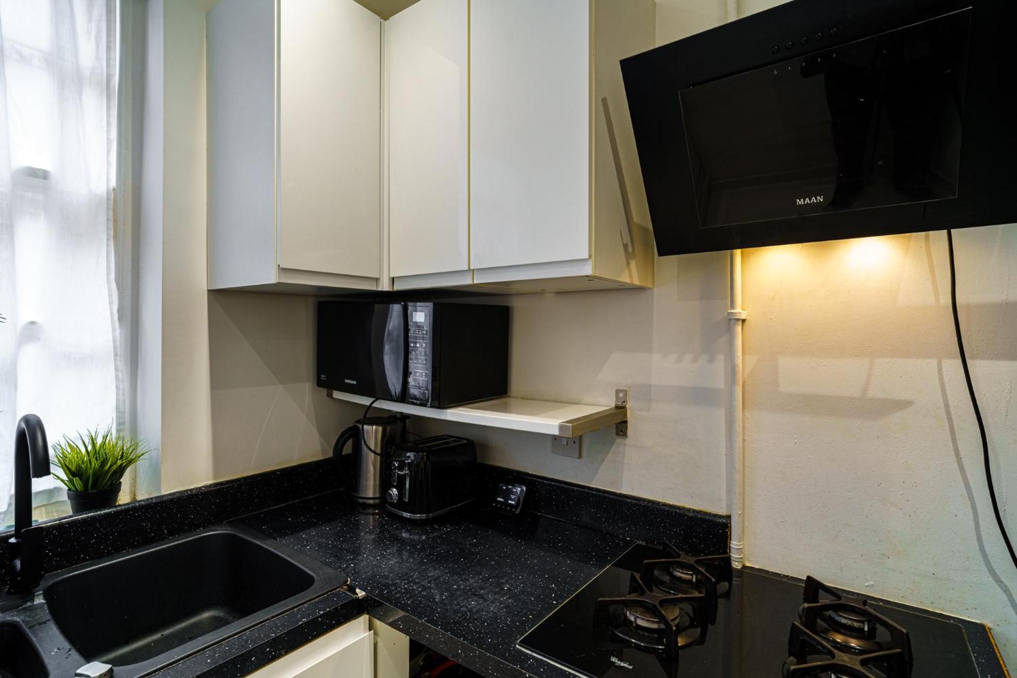 Stylish 2 Bedroom In Shoreditch - * Londen