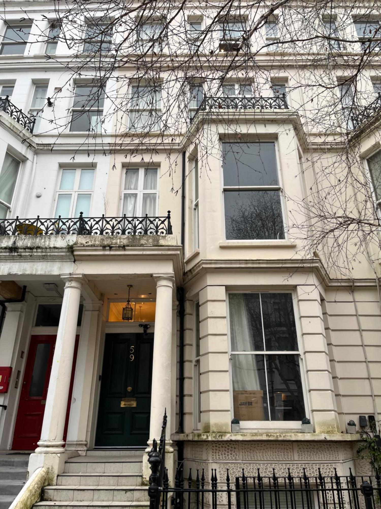 Apartment Longridge Road London