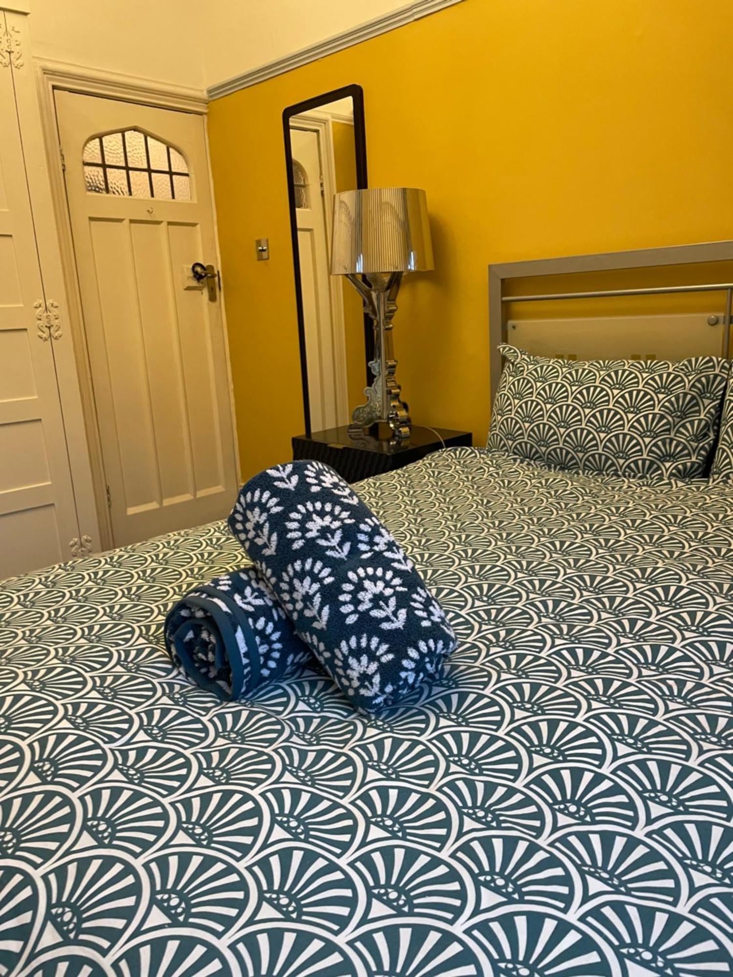 Stylish And Comfortable Double Bedroom In Mayfair Apartamento *