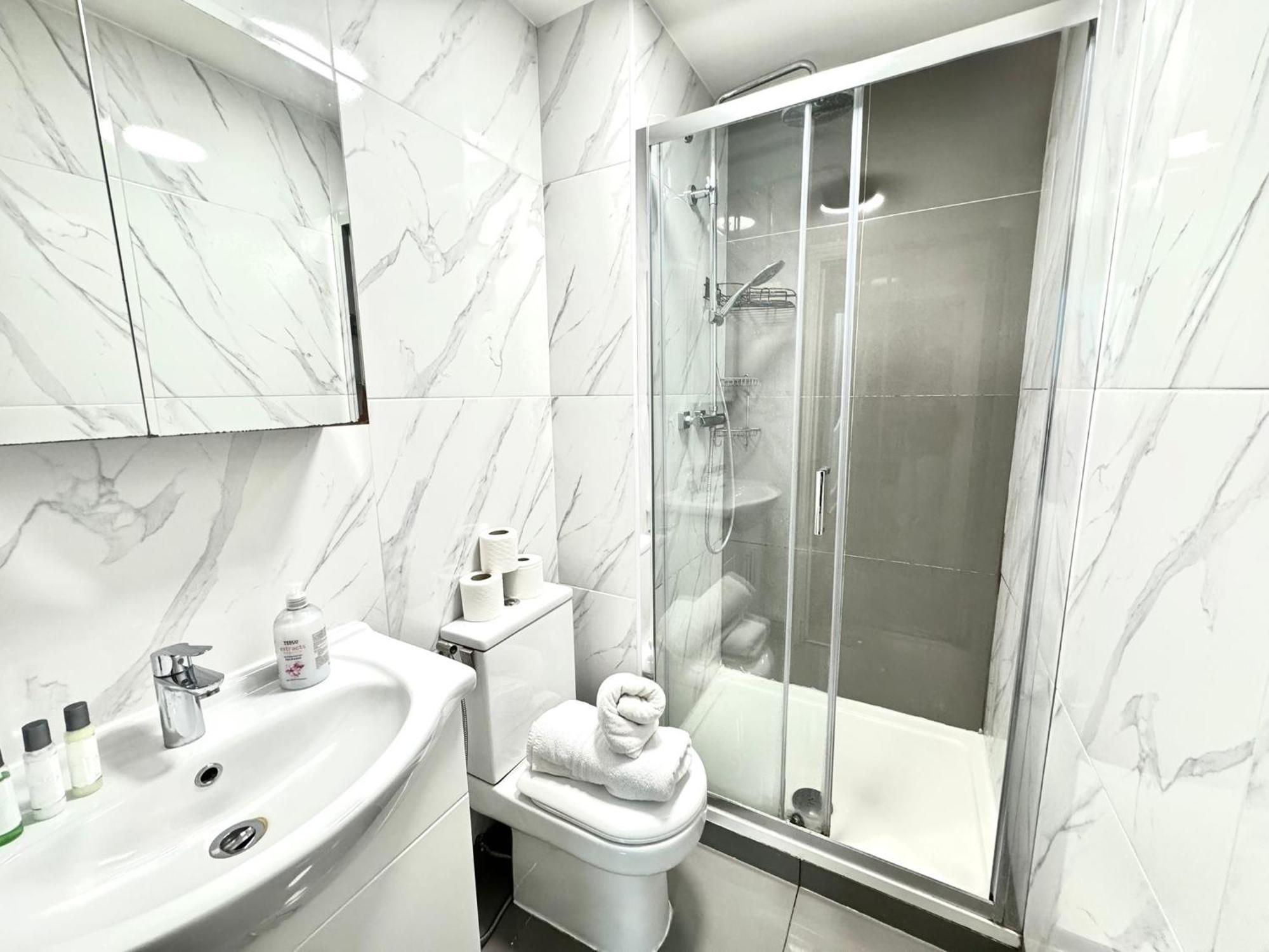 Spacious Hyde Park Family * London