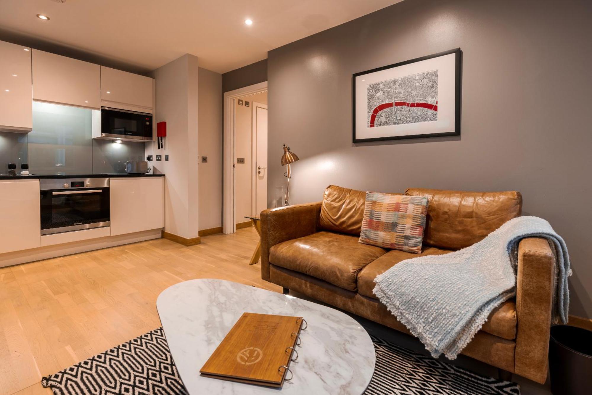 Barbican Serviced By Lovelystay Apartment