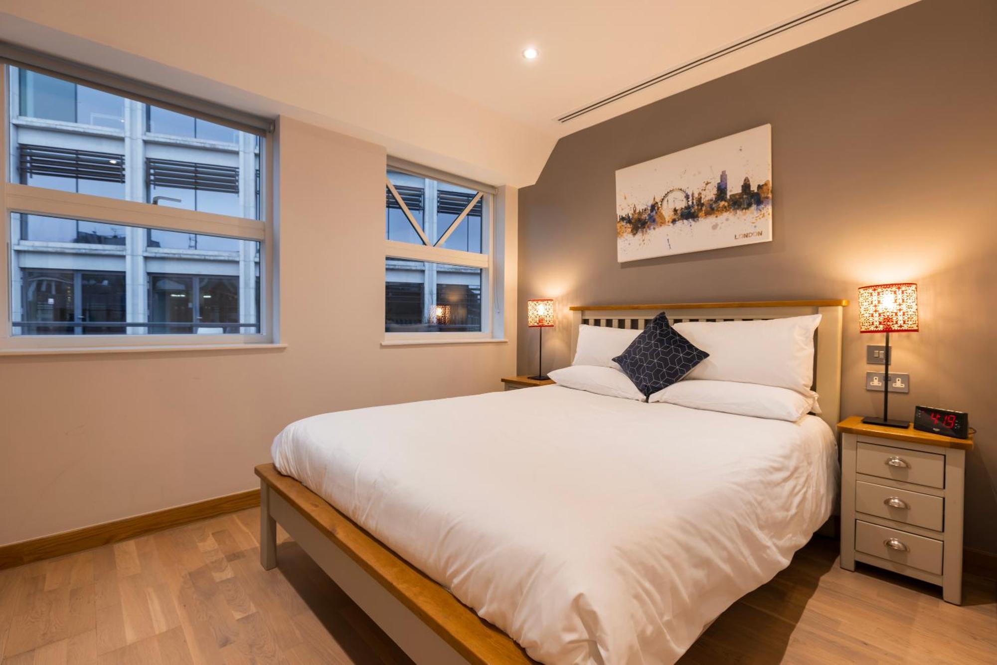 Apartment Barbican Serviced By Lovelystay
