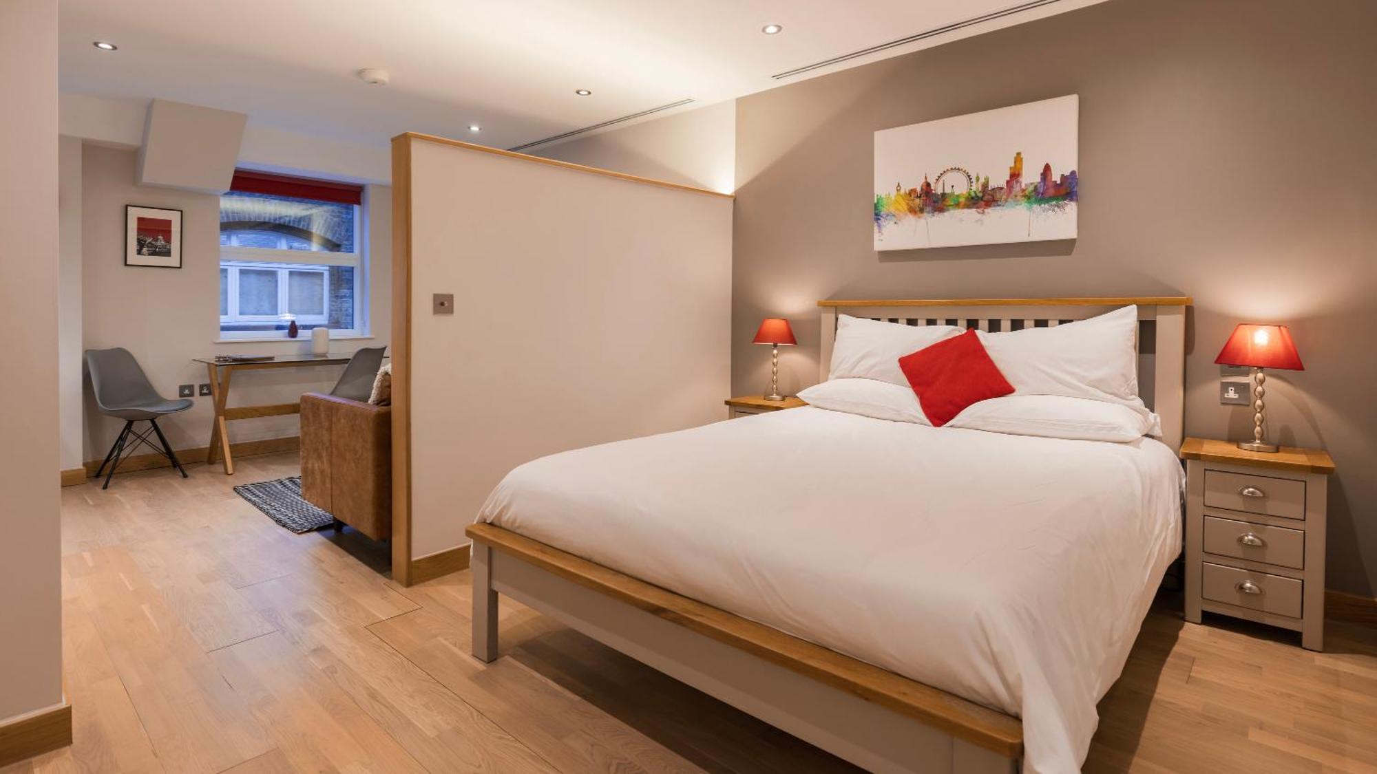 Barbican Serviced By Lovelystay