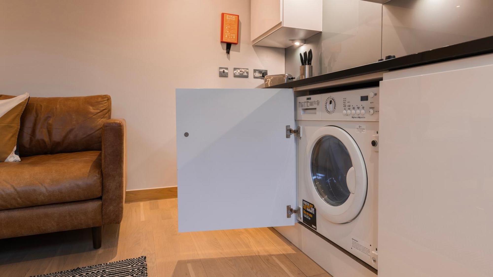 Barbican Serviced By Lovelystay Apartment