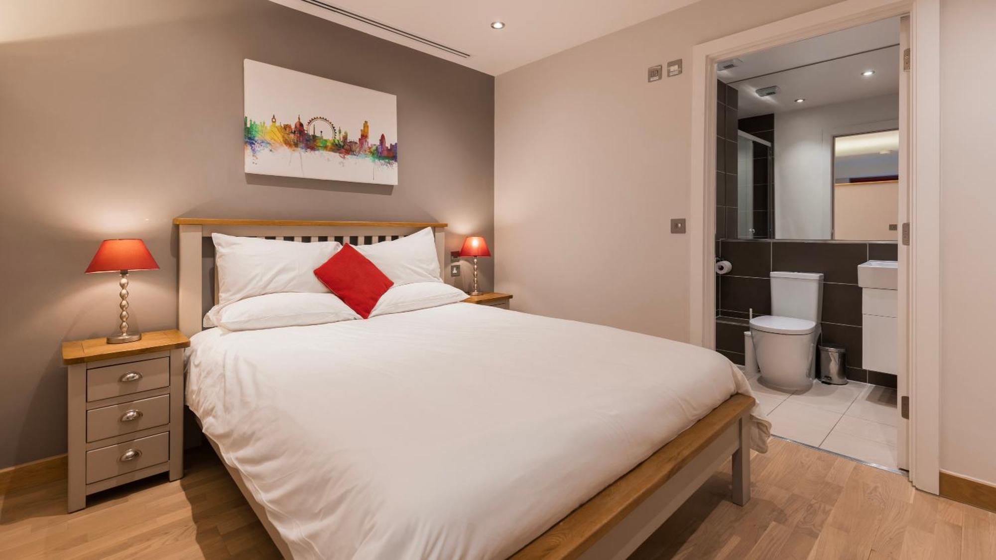 Barbican Serviced By Lovelystay Apartment *