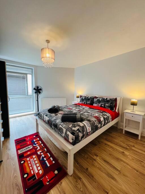 Apartment - Flat In *