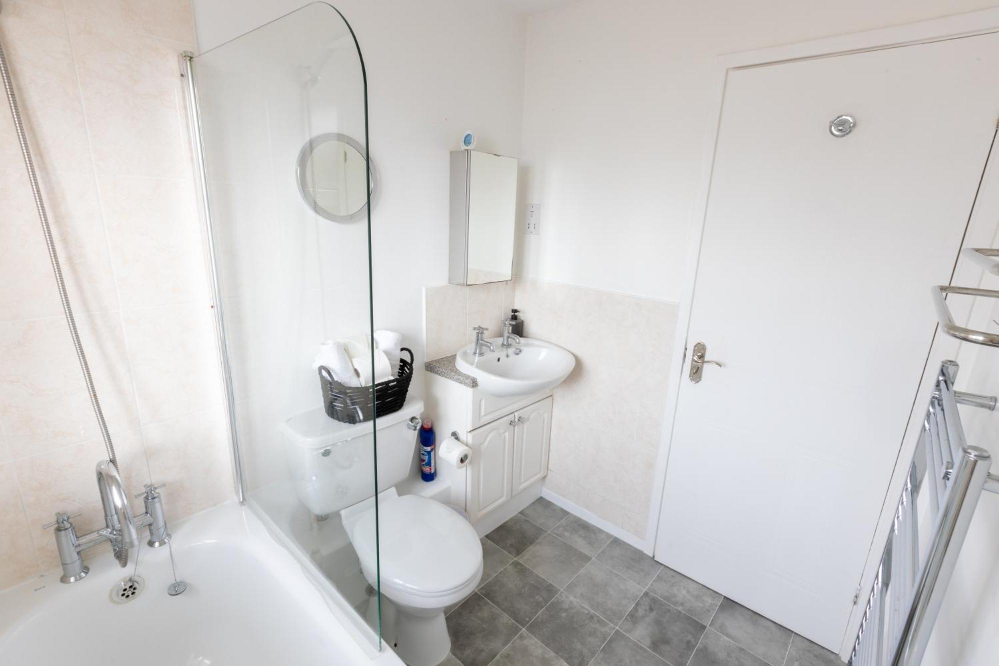 2-bed - Long Apartment