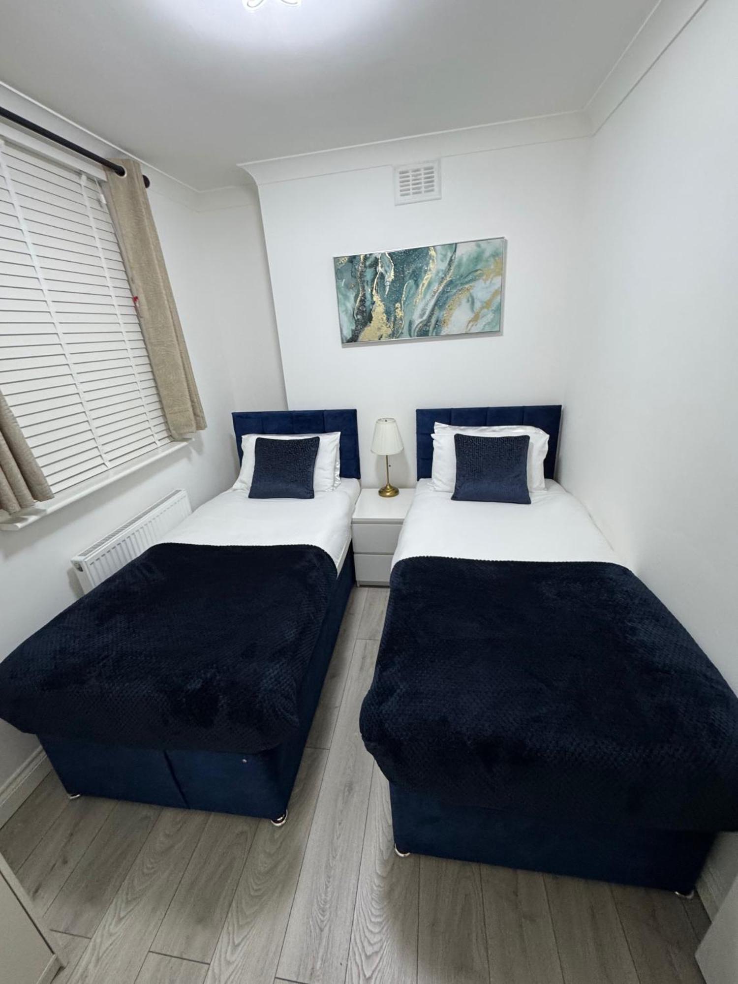 Apartment Cozy 2br-5guests-near Attractions-garden *