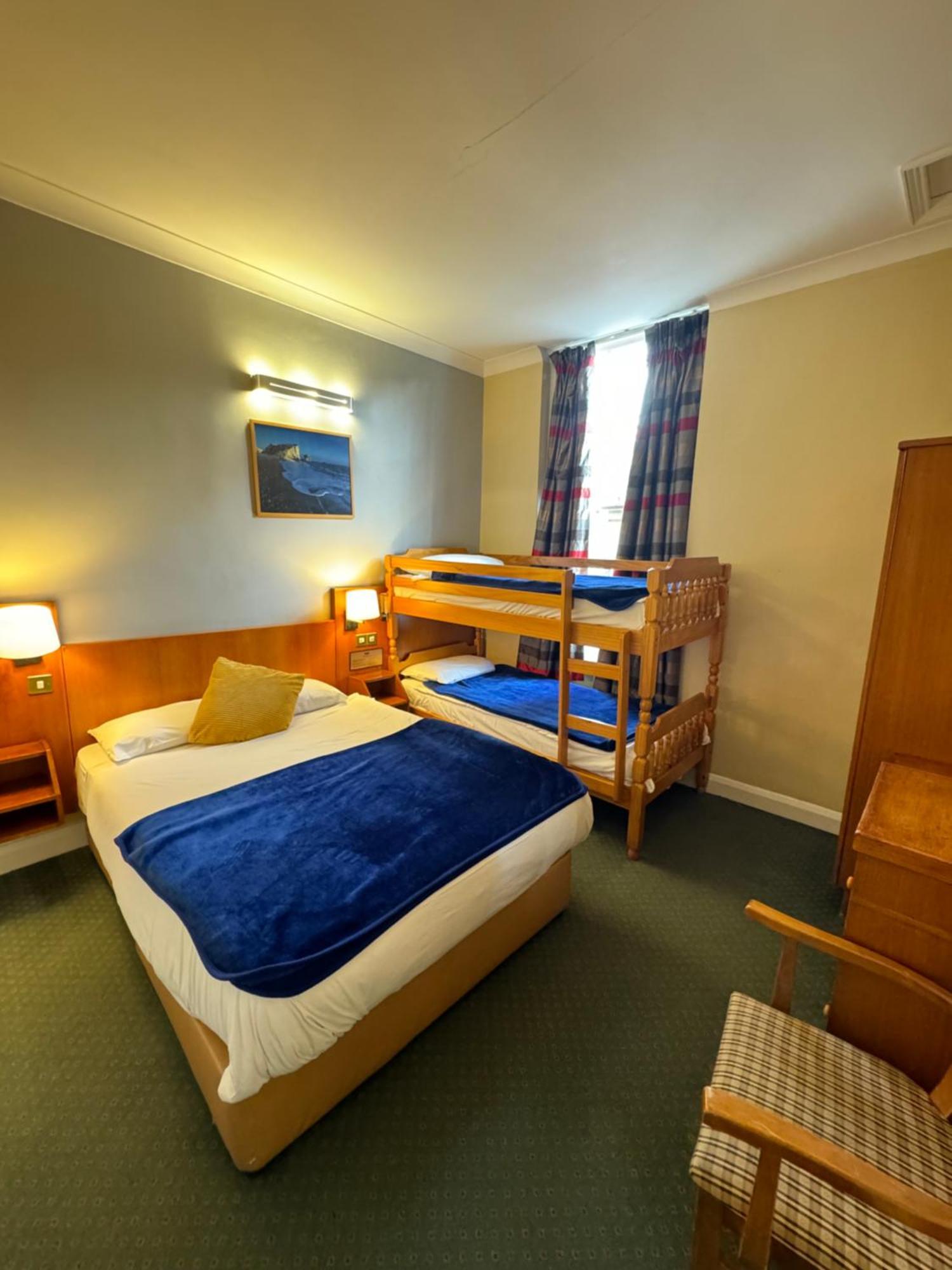 The Beverley House 2* London