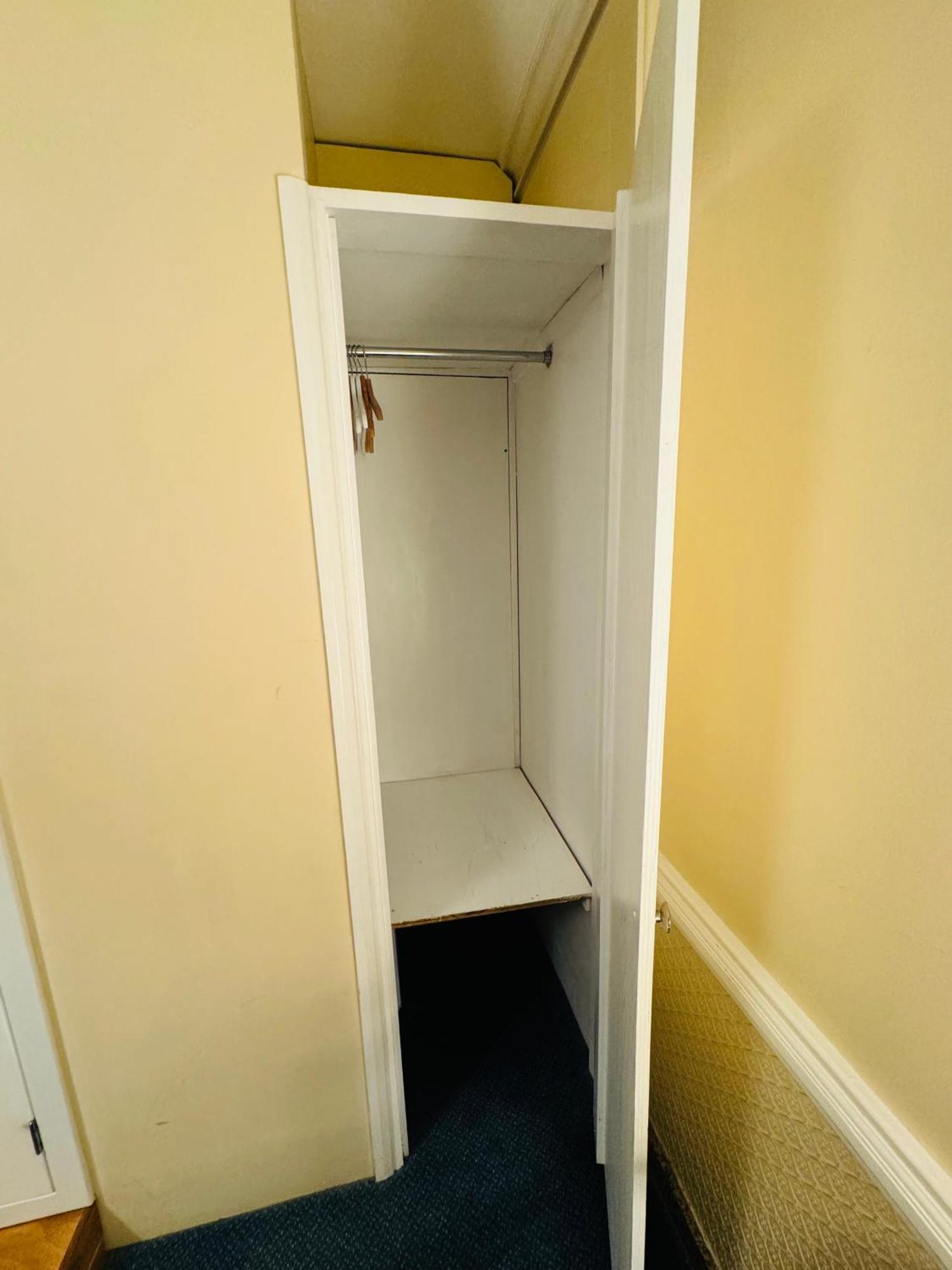 The Beverley House Hotel 2*