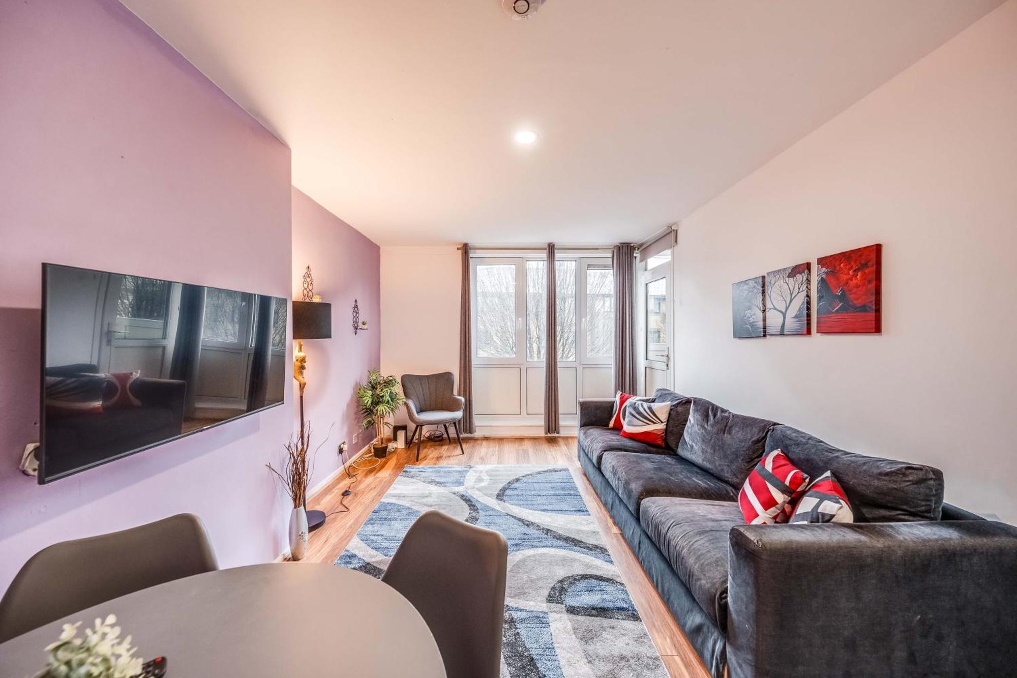 Leo's Place In Mile End 2 Double Beds, 1 Bunk Bed, Max 6, Spacious, Ideal For Families Apartment London