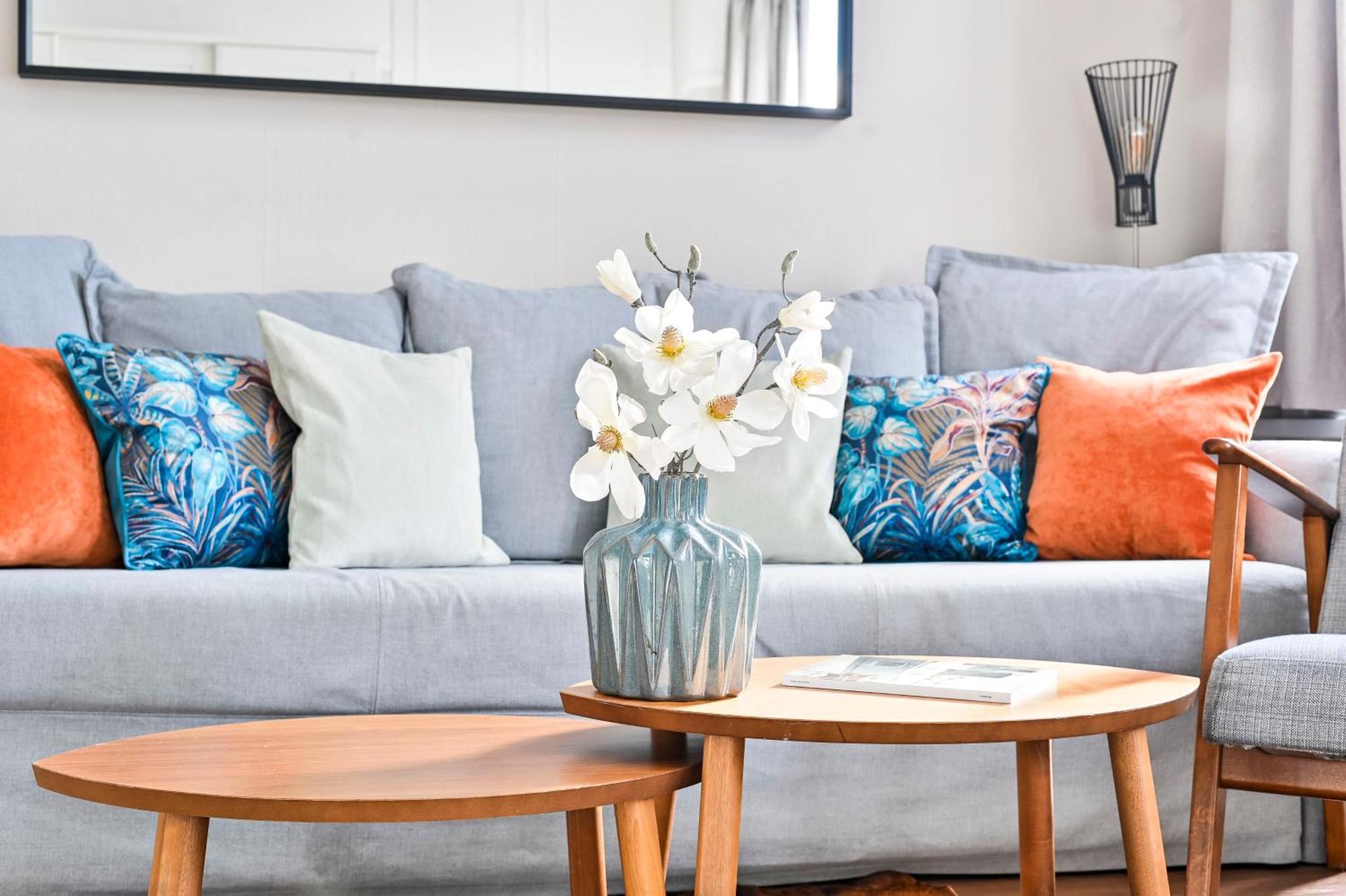 Newly Renovated 2-3 Bed Flat In Fulham By The Thames Apartment