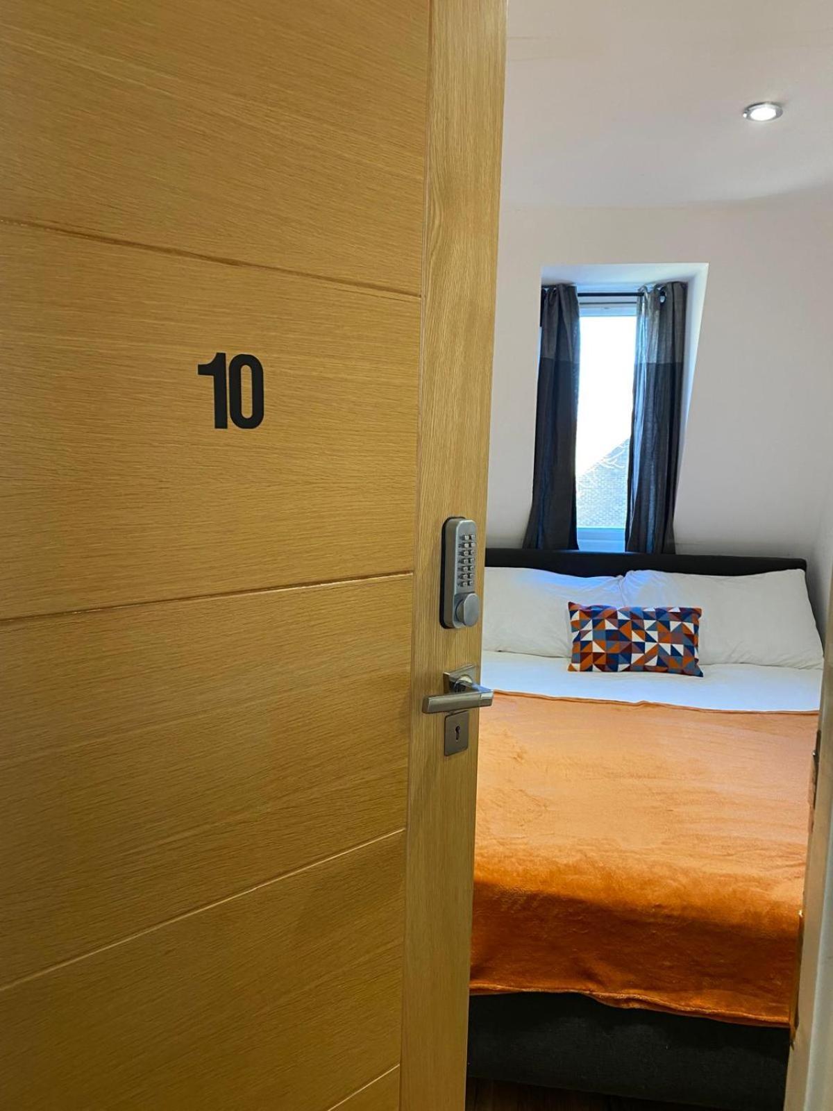 Fabulous Private Bedrooms Near Euston Station, Central London Habitación en casa particular