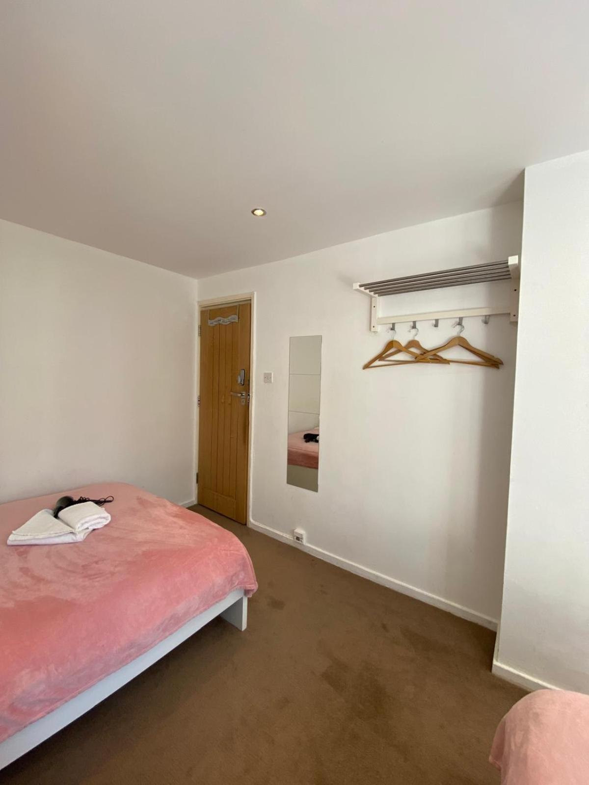 Fabulous Private Bedrooms Near Euston Station, Central London Habitación en casa particular Londres