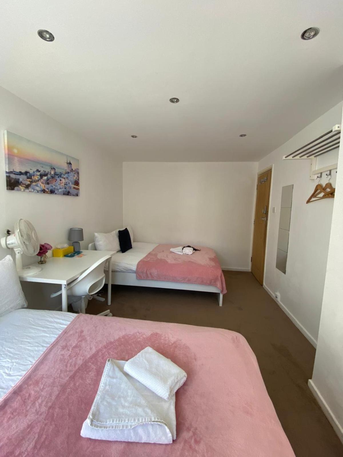 Habitación en casa particular Fabulous Private Bedrooms Near Euston Station, Central London Londres