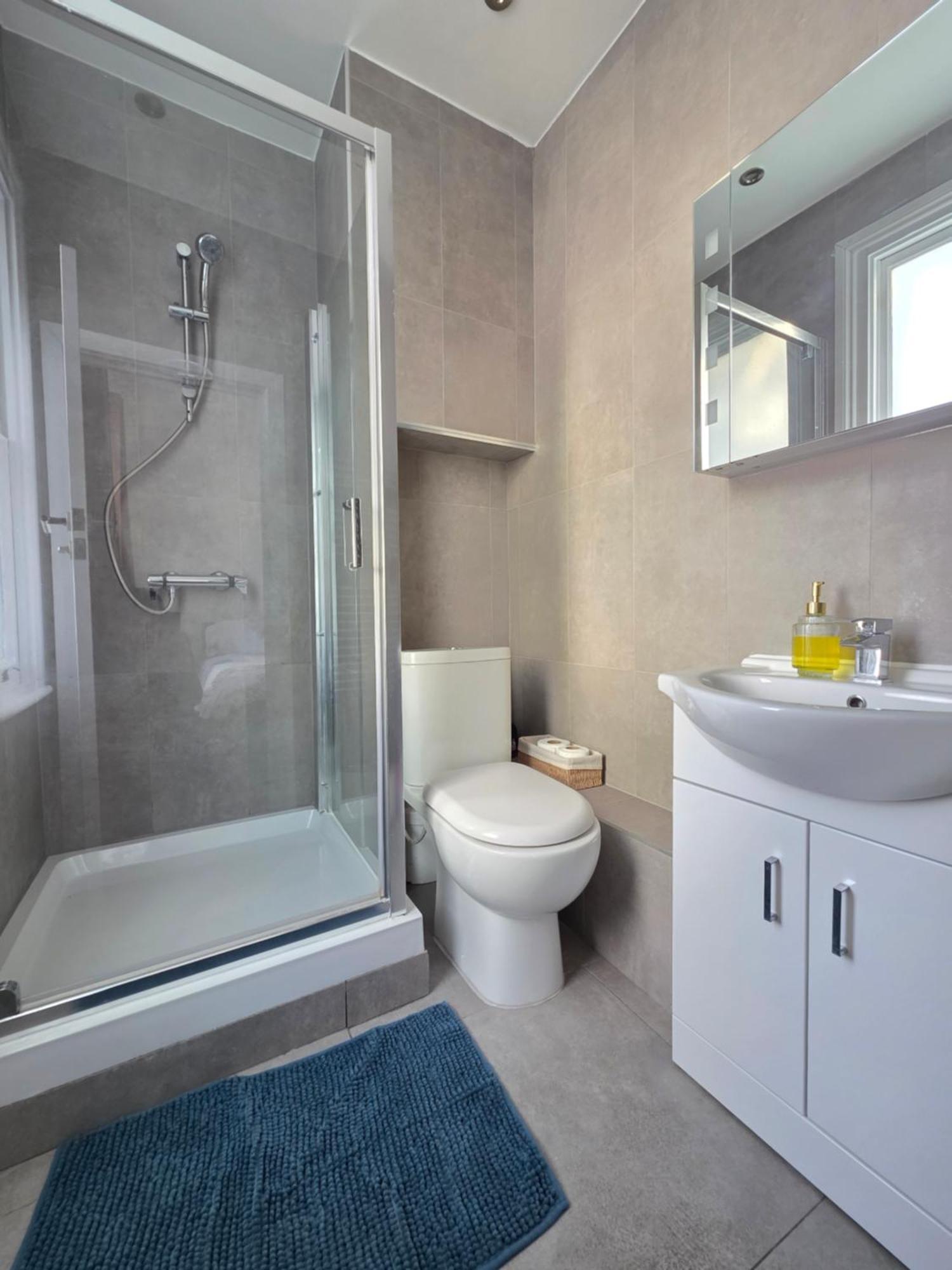Hub 2 Bedroom In Paddington Apartment *