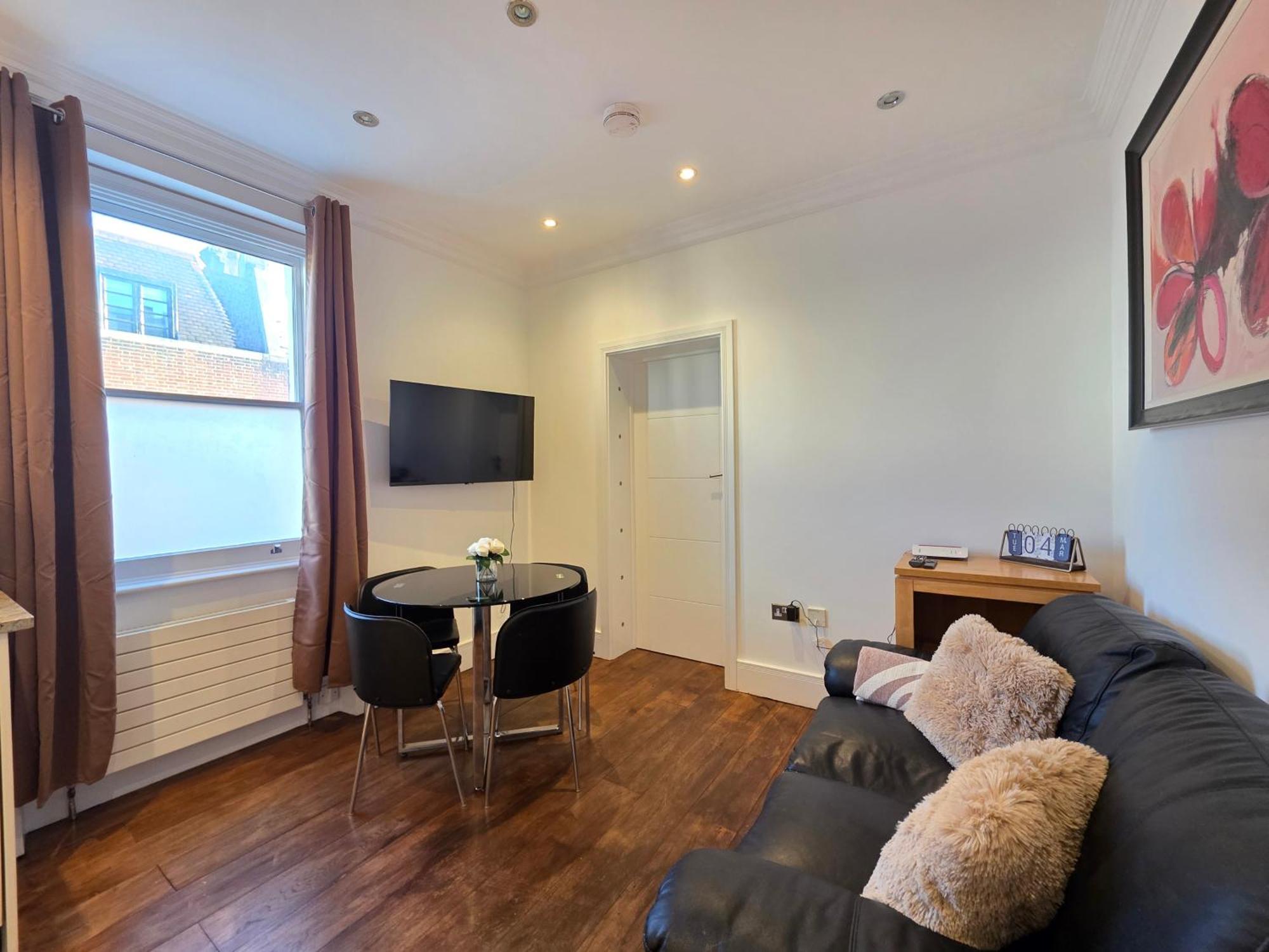 Apartment Hub 2 Bedroom In Paddington London